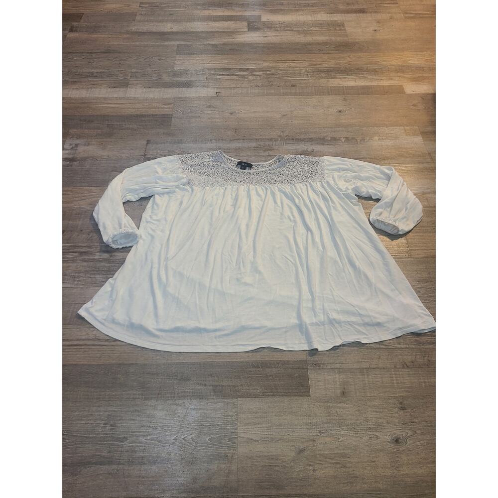 Ellos 1x 22/24 women's lace neckline white blouse
